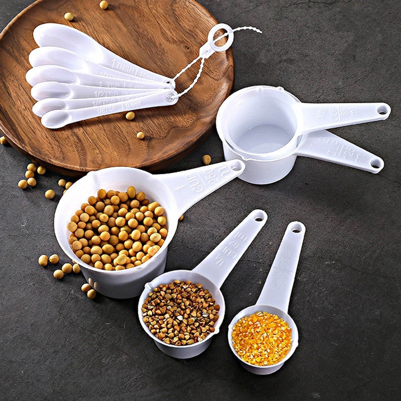 Plastic Measuring Spoon & Cup Set for Baking, Kitchen Utensils, 11-12 Pieces