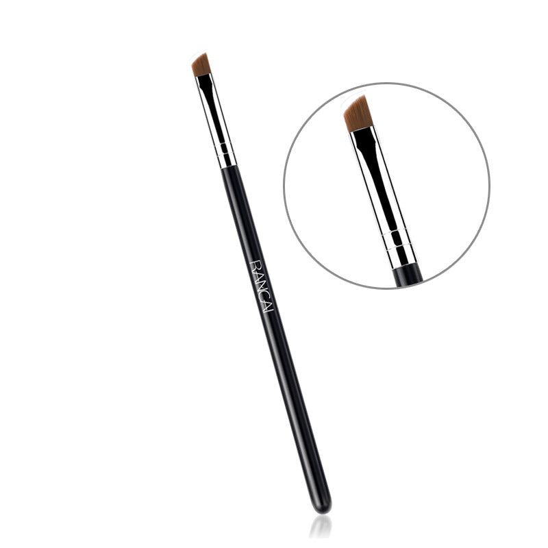 Eyeshadow Brush Makeup Tool - Oblique Eyebrow & Smudge Brush, Black