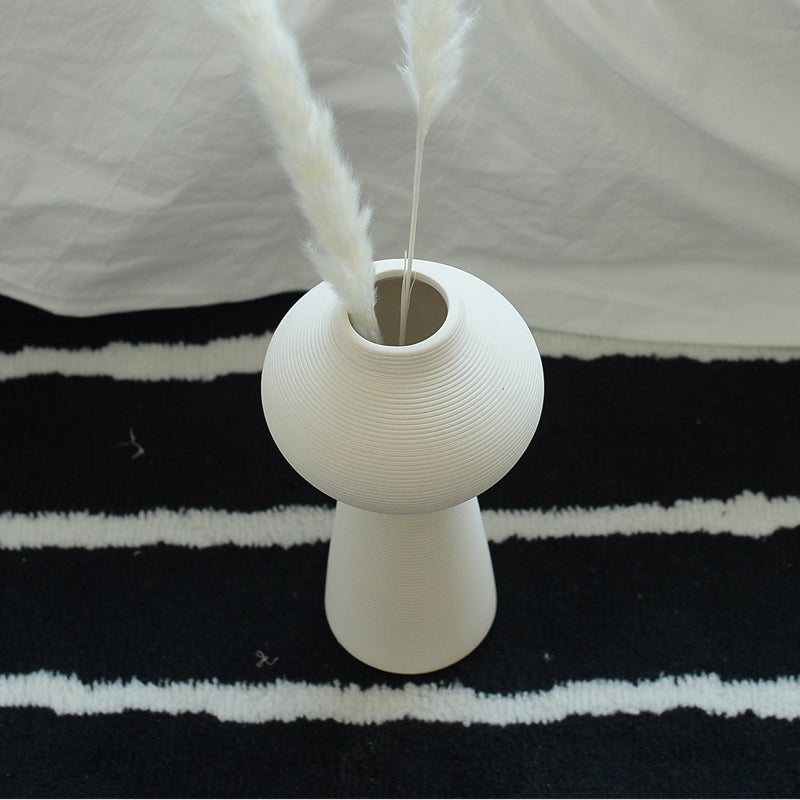 Chinese Style White Ceramic Vase with Hong Pattern - Home Decor