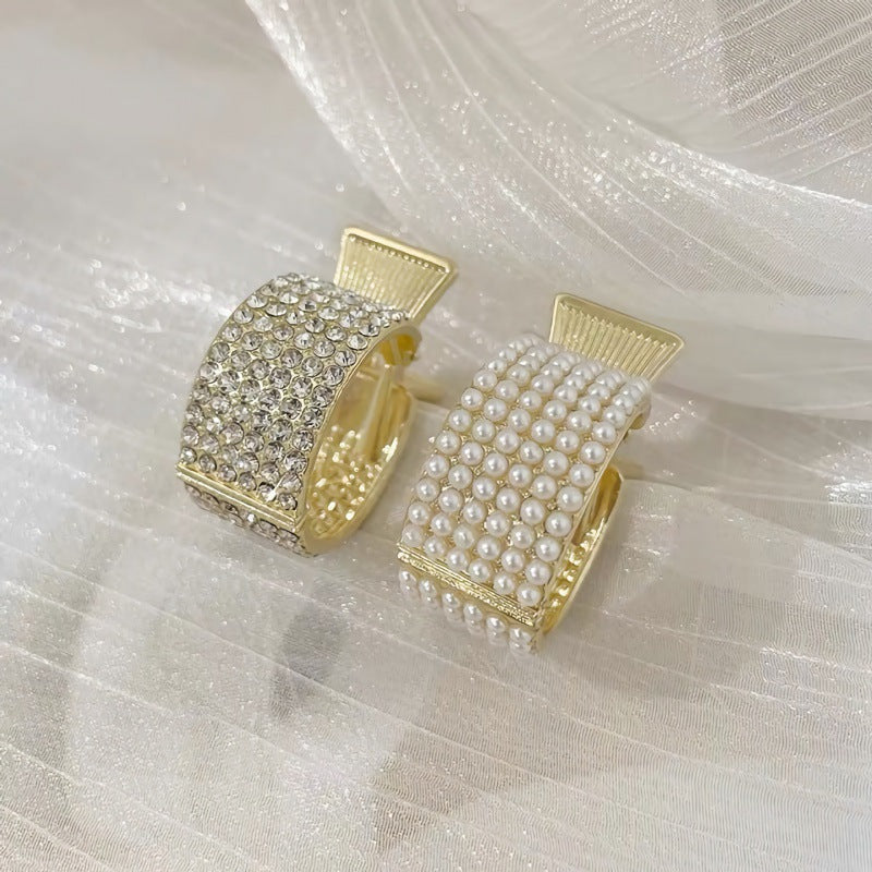Fashion Rhinestone Hair Clip for Women - Small Anti-sagging Hair Accessory with Cat Ear & Diamond Design