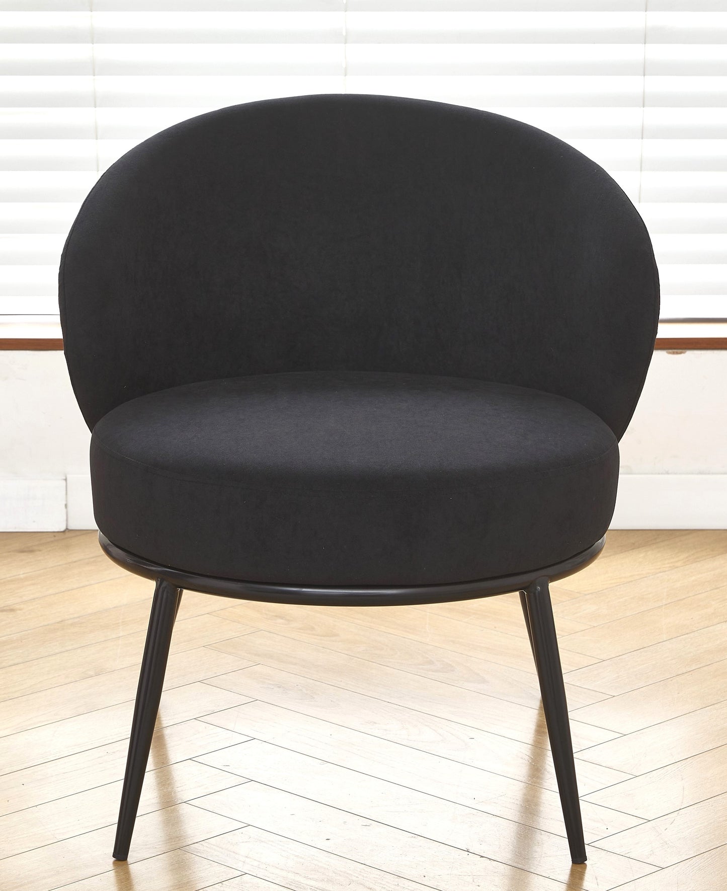 Round Velvet Accent Chair, Mid-Century Modern Upholstered Armchair