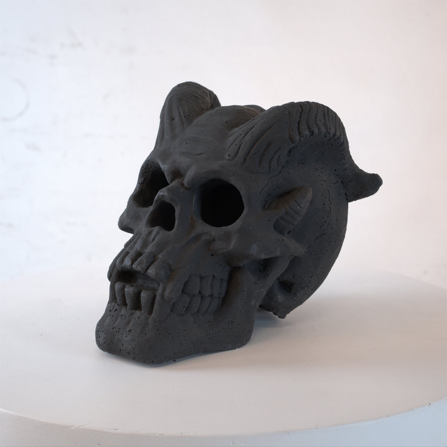 Fireproof Skull Gas Log for Fire Pit & Fireplace - Halloween Decor