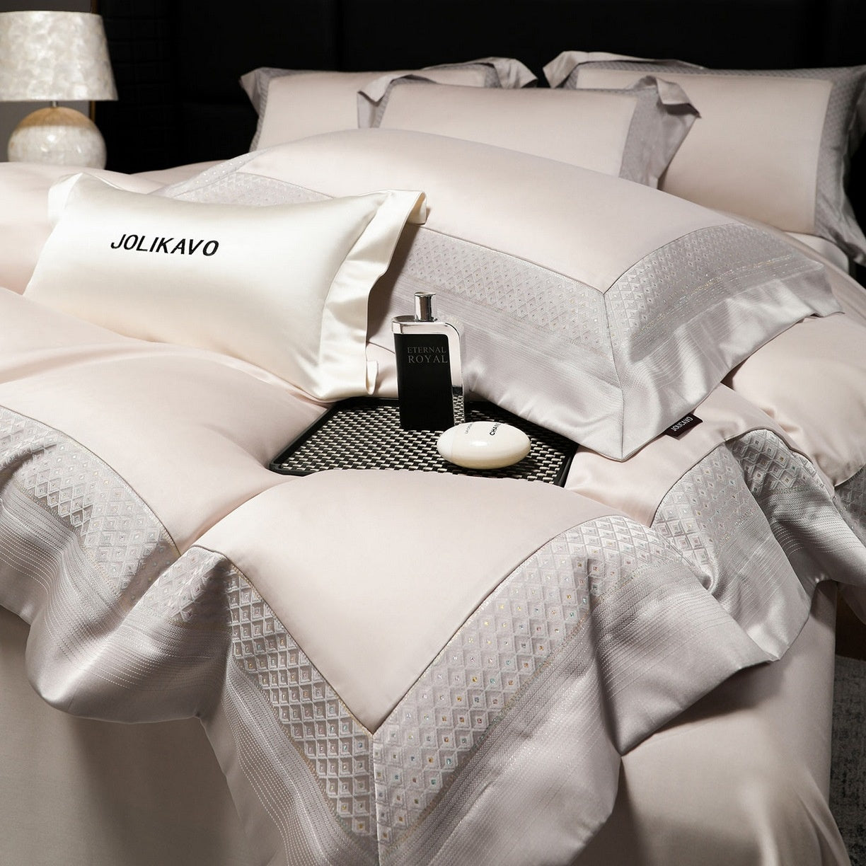 Cotton Duvet Cover Set 4 Pieces All-Cotton Embroidered Patchwork Bed Bedding