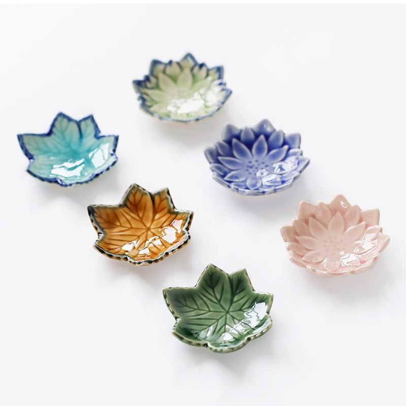 Ceramic Chopstick Shelf with Maple Leaf and Lotus Design - Kitchen Organizer