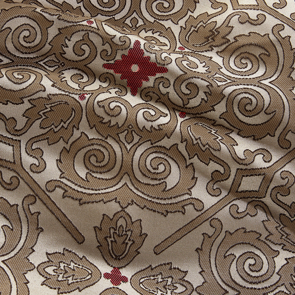 Queen 7 Piece Jacquard Comforter Set With Throw Pillows