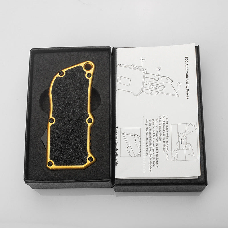 Retractable Multi-Purpose Knife with 5 Spare Blades - EDC Tool