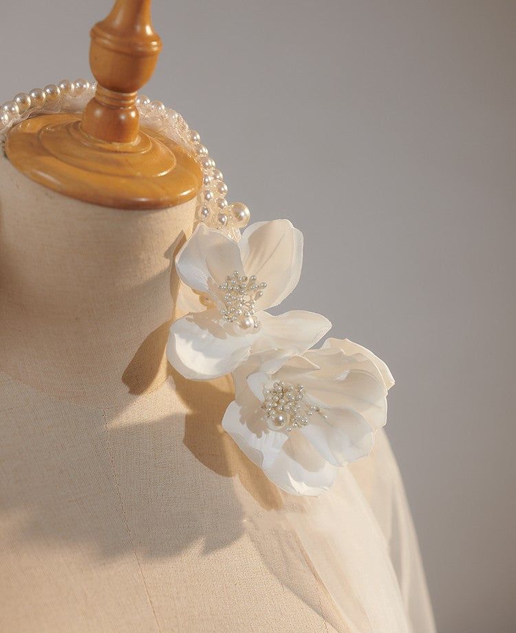 Vintage Flower Pearl Hair Clip - Retro Republic Style Hair Accessory