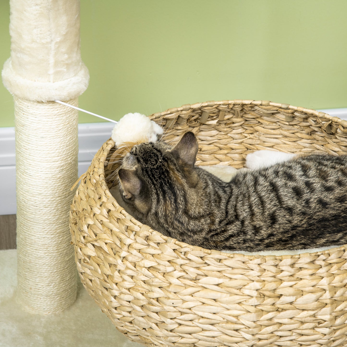 28-Inch Elevated Cat Bed with Sisal Scratching Post and Fun Ball Toy — Modern Cat Tree for Indoor Cats