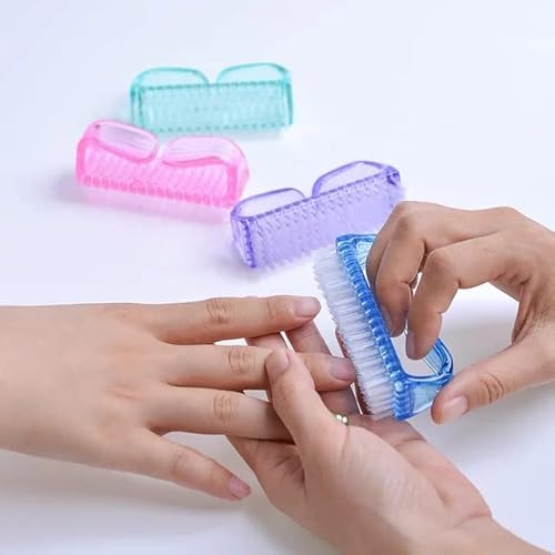 4 Pcs Nail Brush for daily Use -4 Different Kinds of Fingernail brush with Plastic Handle Nail brush for cleaning Fingernails - Easy to use Nail Scrub brush-Nail Cleaner Nail brushes for Man and women