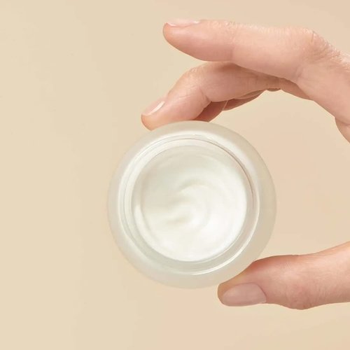Yves Rocher The Anti-Aging Beautifying Cream Day - Dry Skin, 50 ml./1.6 fl.oz
