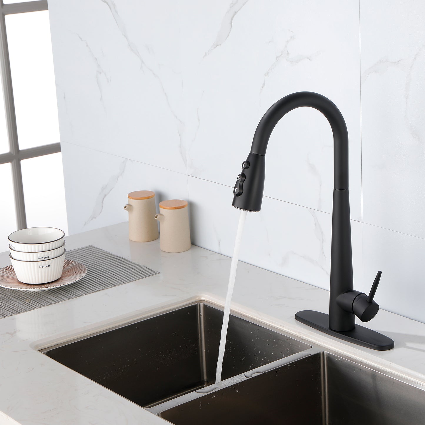 Pull-Down Kitchen Faucet with Eco-Friendly Design - Black