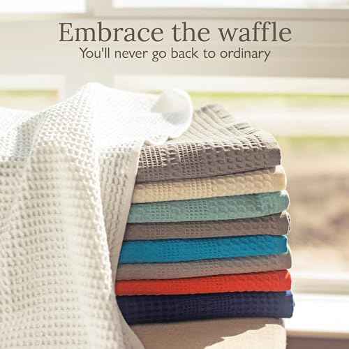 GILDEN TREE Waffle Towels Wash Cloths for Showering, Exfoliating Washcloth Face Towels, Quick Dry Towel Cotton Washcloths Set of 4, Classic Style (White)