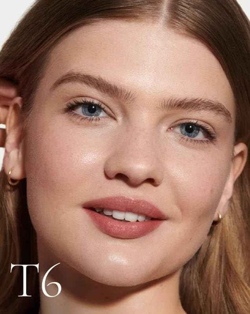 Lisa Eldridge Seamless Skin Enhancing Tint - T6 (Neutral Undertone) + Bonus Premium Korean Sheet Masque with Collagen