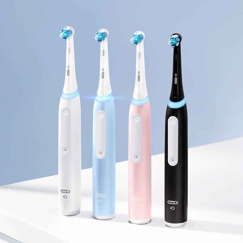 Oral-B iO Series 3 Electric Toothbrush with (1) Brush Head, Rechargeable, White