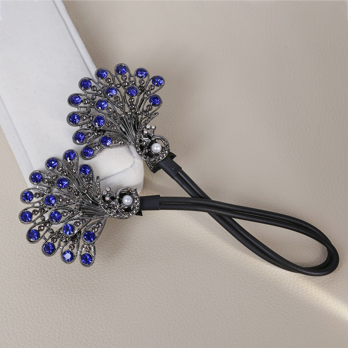 Retro Peacock Pearl Hair Clip - Diamond Studded