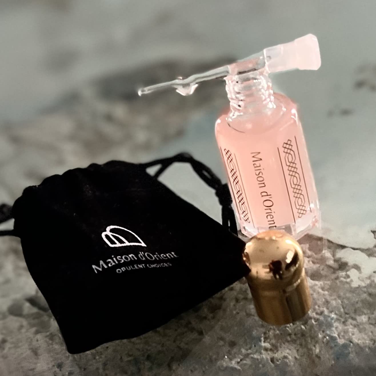 Maison d'Orient Layered Freshness and Purity PEARLA·NERA FRESCO Eau de Parfum Spray Fragrance and Musk Tahara (مسك الطهارة) Hand-crafted Oil Perfume