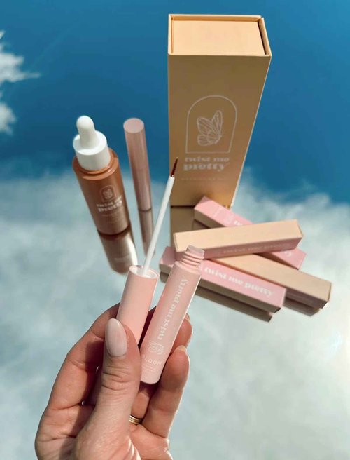 Bloom Eyelash Serum