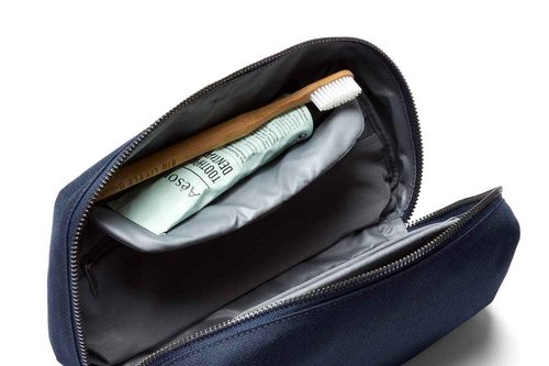 Bellroy Toiletry Kit Plus – (Toiletries Pouch, Bag) - Navy