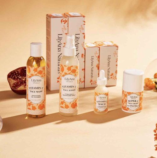LilyAna Naturals Vitamin C Skincare Gift Set - Brightening and Anti-Aging Skin Care Products - Vitamin C Serum and Hyaluronic Acid - 4 Piece Set