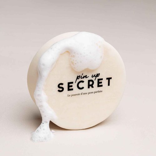 Pin Up Secret - Natural & Handmade Goat Milk Soap Mask -Prevents Skin Blemishes - Skincare For Face and Body - Cleans and Soothes All Skin Types - 3.72 fl oz