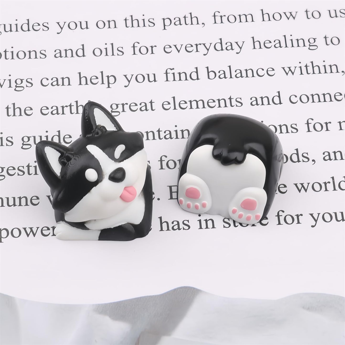 ZMX Artisan Keycap,Cute Dog Keycaps Custom Keyboard Keycaps Kawaii Cartoon Resin Key Cap for Cherry MX Switches Mechanical Gaming Keyboard Personalized Novelty Anime Replacement R4 Keycap (Black-Dog)