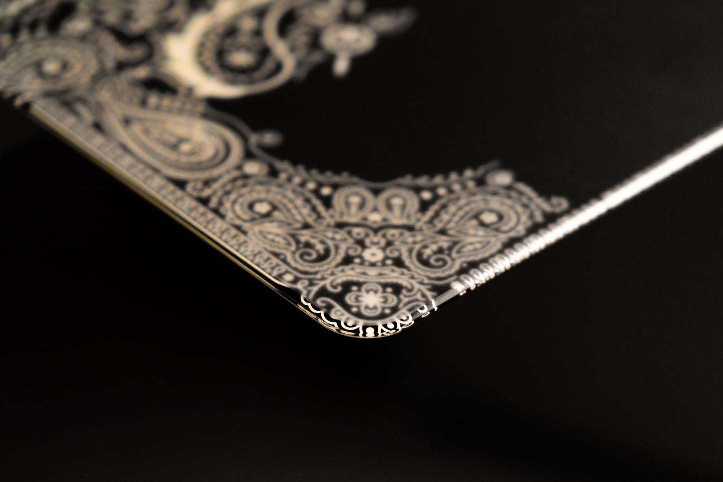 AM SilkGlass Gaming Mouse Pad. Large 19.29" x 16.54" Pro Esports Mouse Pad with 2μm Etched Ultra-Smooth Nano Surface. 700°C Tempered Glass Quiet for All Mice, Anti-Slip Base, Scratch & Sweat Resistant