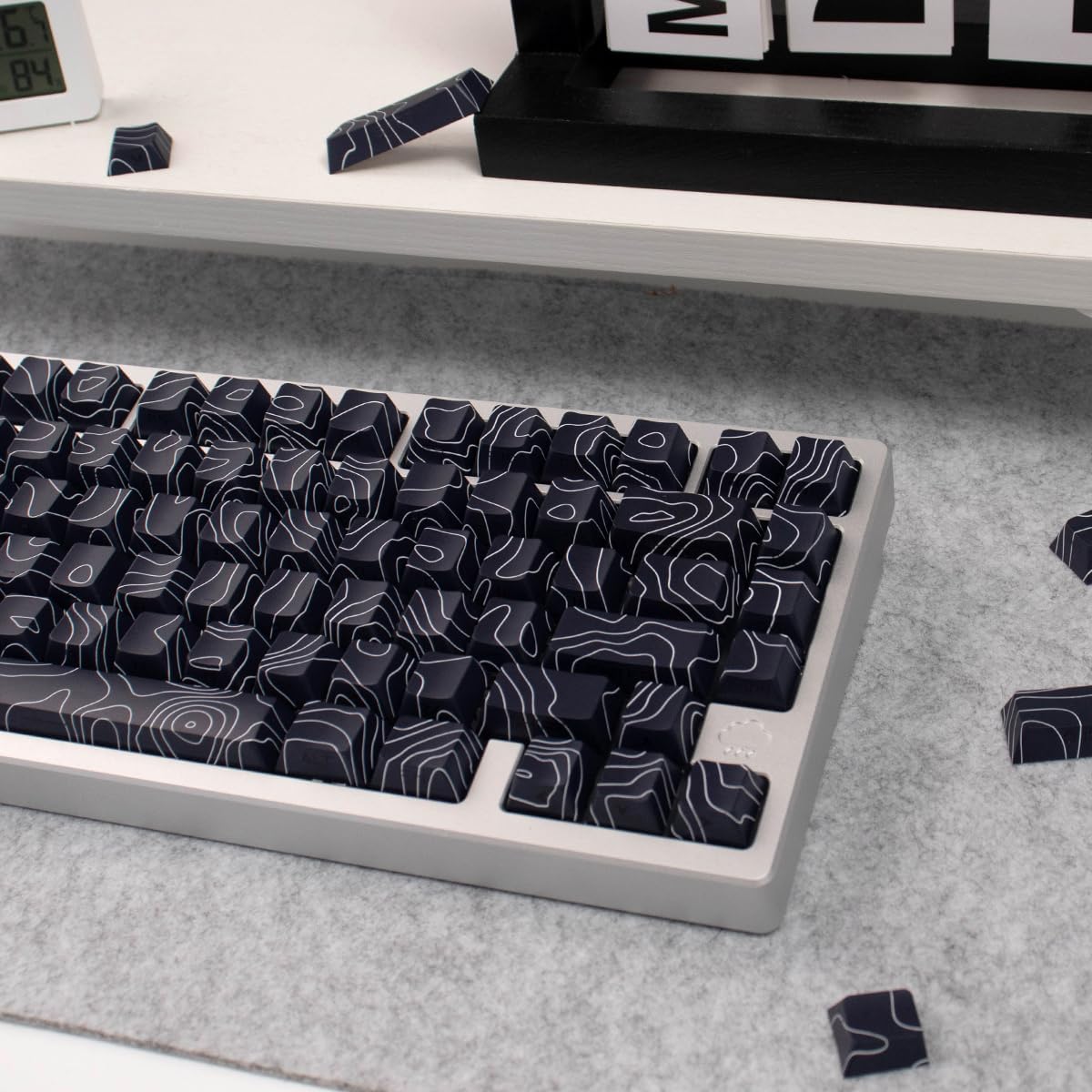 131 Keys Black Topographic Keycaps Cherry Profile Side Print Keycaps Set Fit for 60% 65% 75% 95% Cherry Mx Switches Mechanical Keyboard