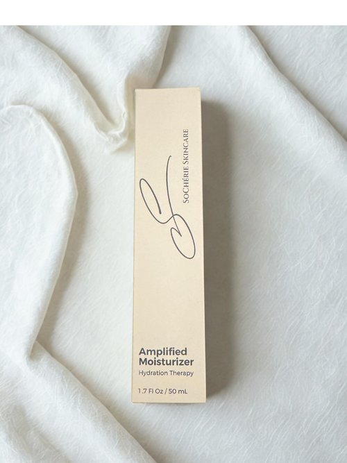 SoChérie Amplified Moisturizer with a blend of AquaCell fruit extracts, peptides, hydration, moisturization, and renewal all in one. Clean, safe, effective.