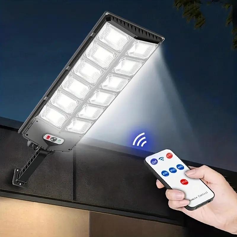 Solar Street Light 360 LED Ultra-Bright Outdoor Garden Lighting - Daylight Mode