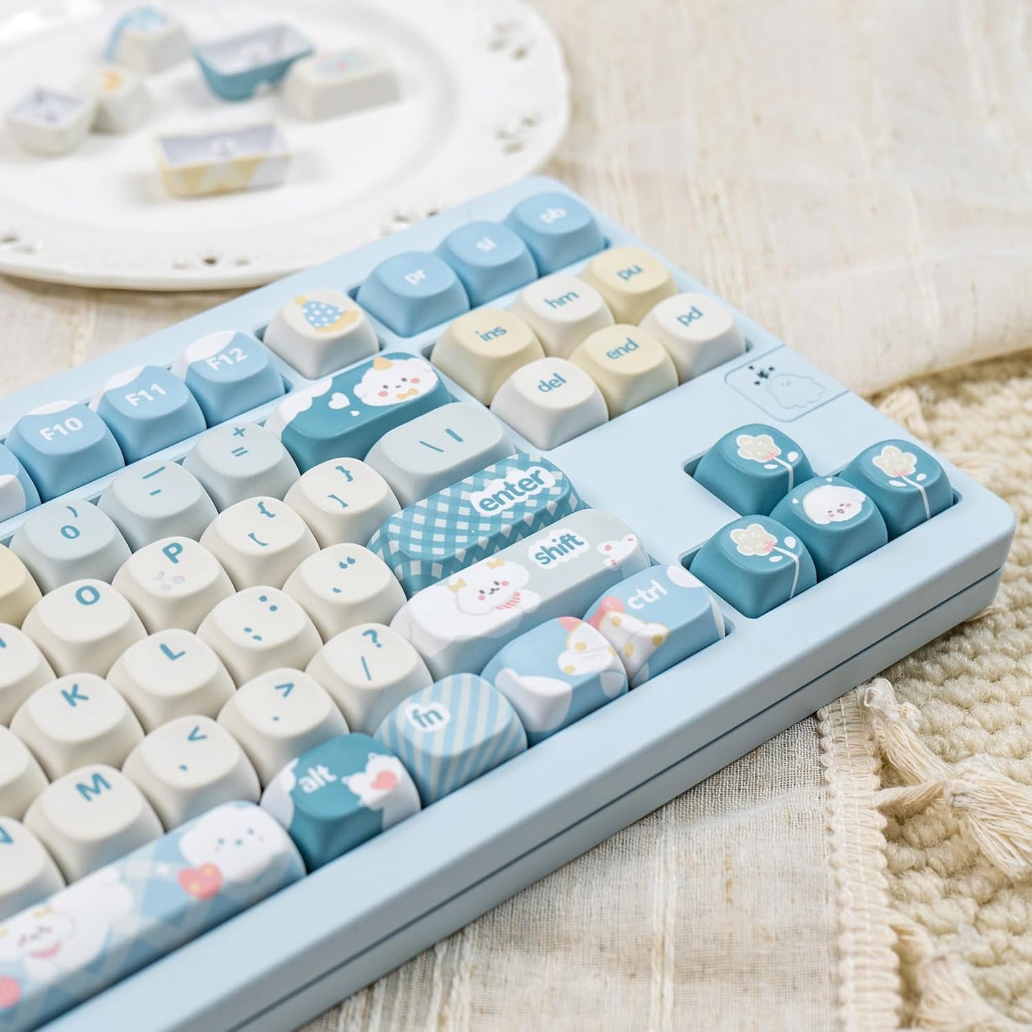 134keys Cute Keyboard Keycap PBT Blue Keycaps 60 65 75 100 Percent, MOA Profile Dye-Sublimation Custom Keycap for Cherry Gateron MX Swithes Mechanical Keyboards