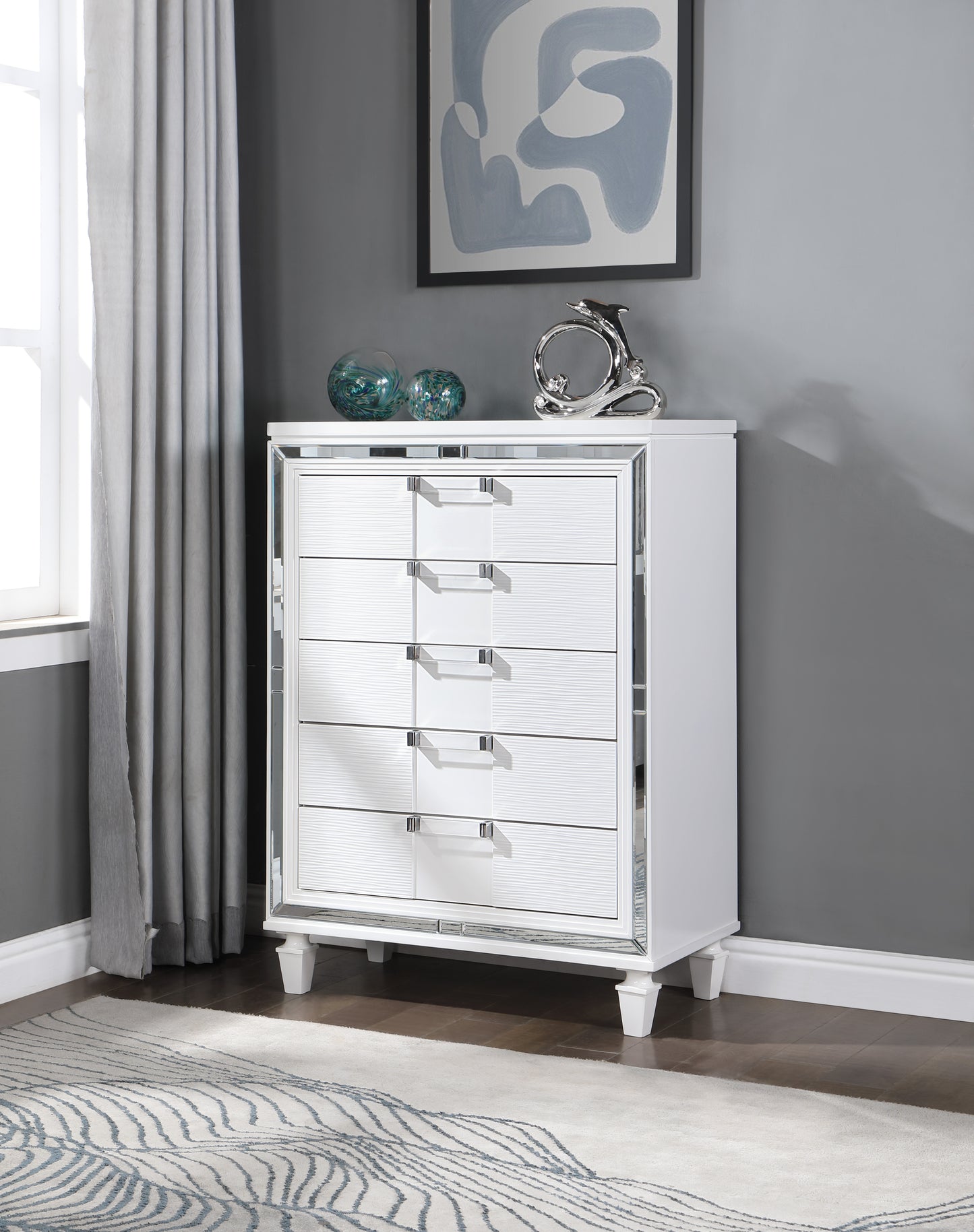 Genoa G05790-CH Chest , Sparkling White