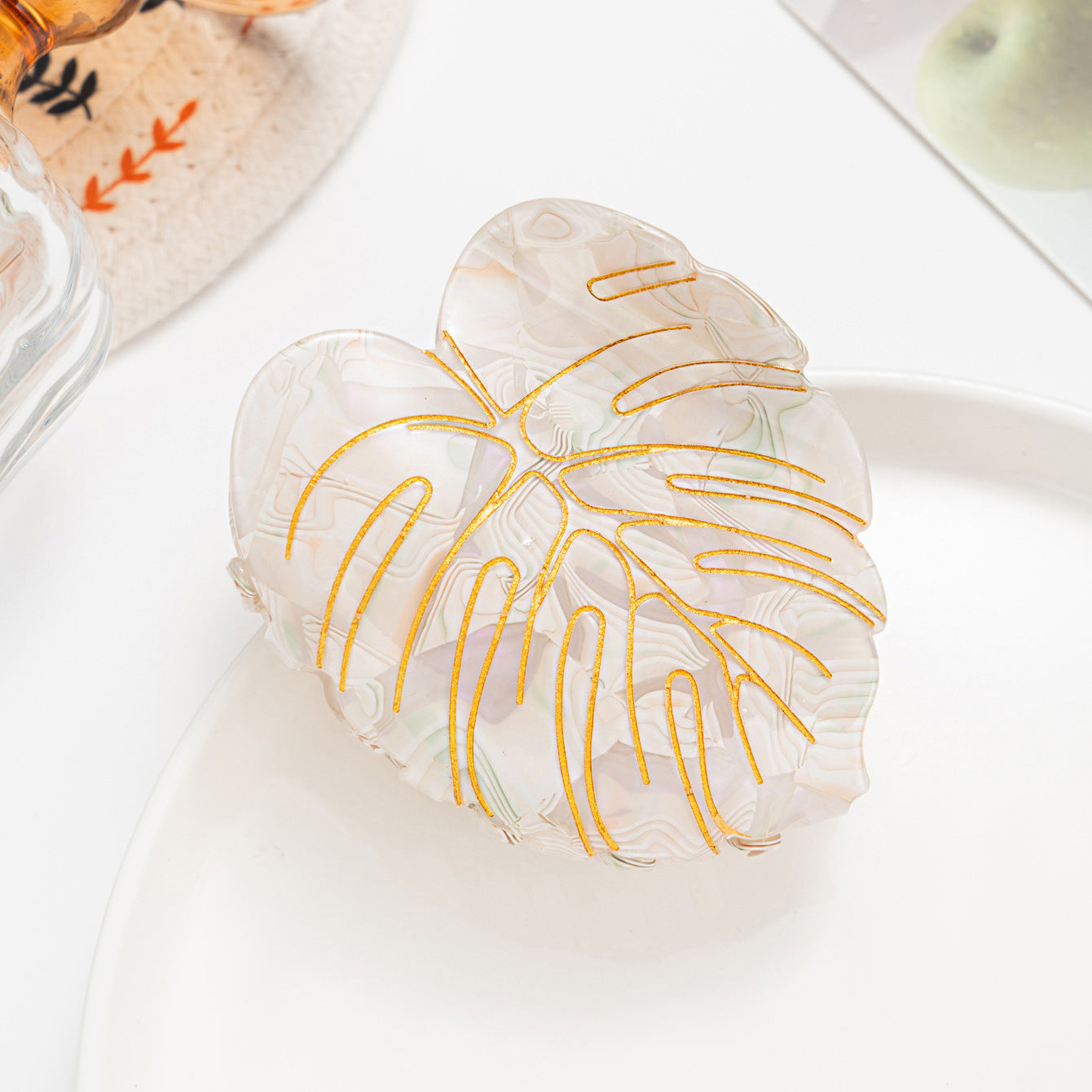 Versatile Leaf-Shaped Hair Clip for Women - Mori Style, Printed Leaves, 8cm