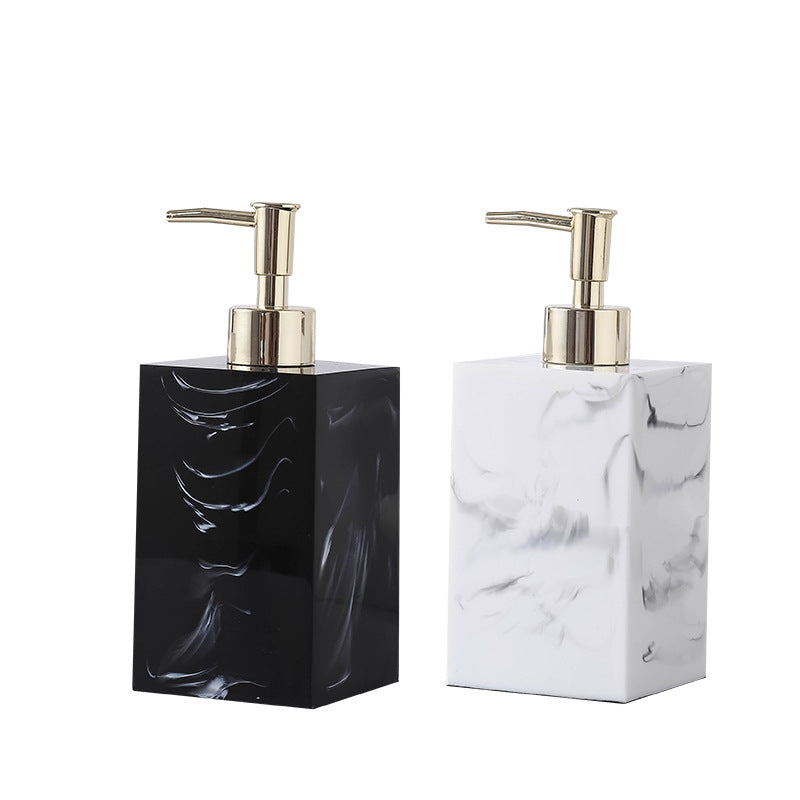 500ml Lotion Bottle with Silver or Gold Tip - Reusable Shower Gel & Shampoo Dispenser, White & Black