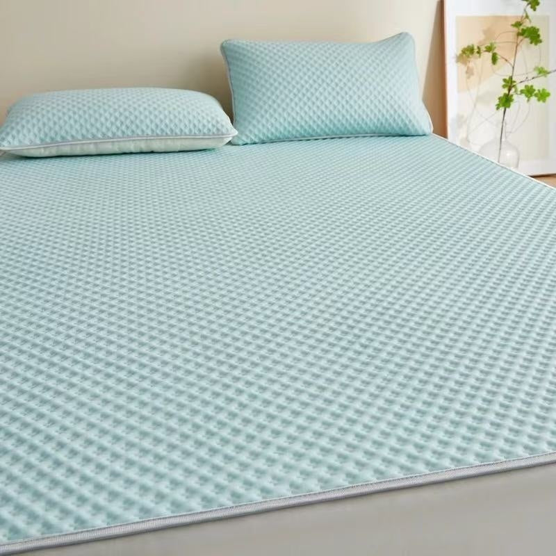 Breathable Summer Cooling Mattress Pad - Ice Silk Bed Mat for Hot Weather