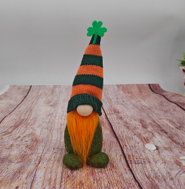 Decorative White Beard Clover Dwarf Figurine - Polyester Craft Accent - 1 Piece