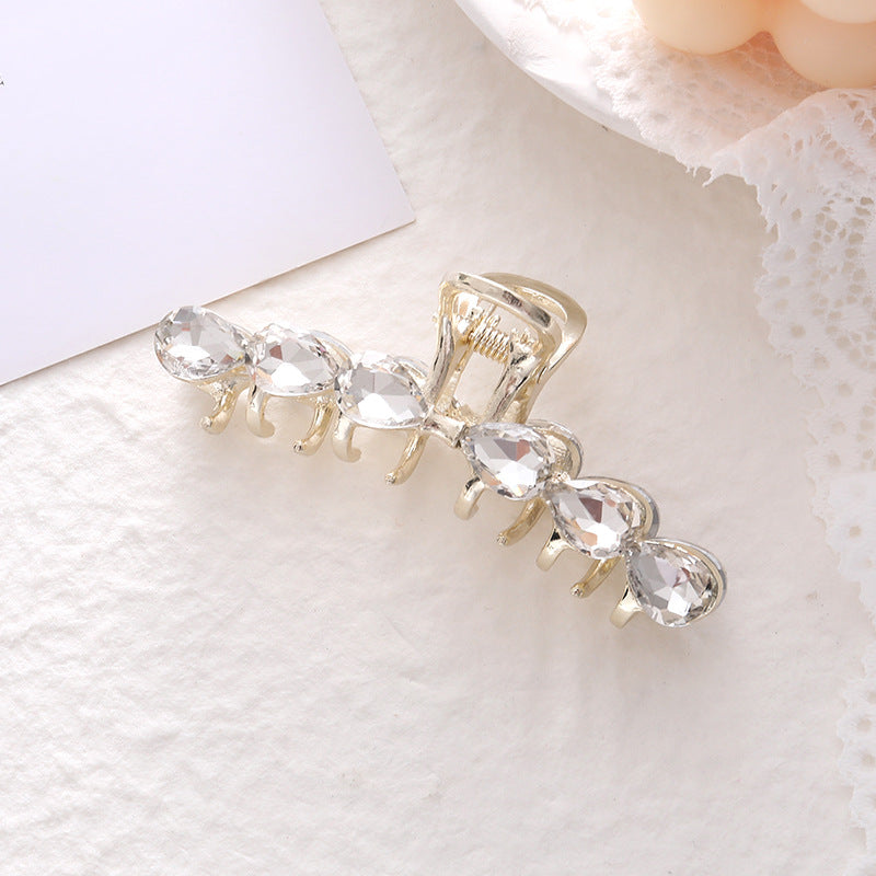 Elegant Crystal Hair Clip for Women – Medium Size Grip Hair Accessory