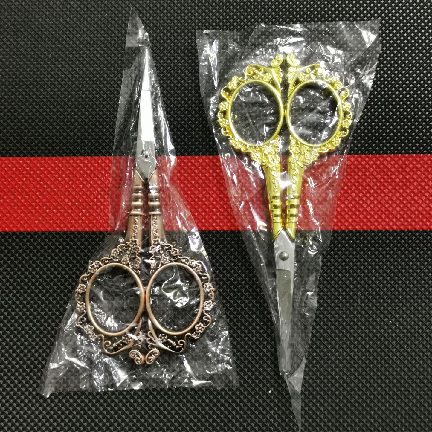 Butterfly Cut Household Scissors - Retro Design for Crafting