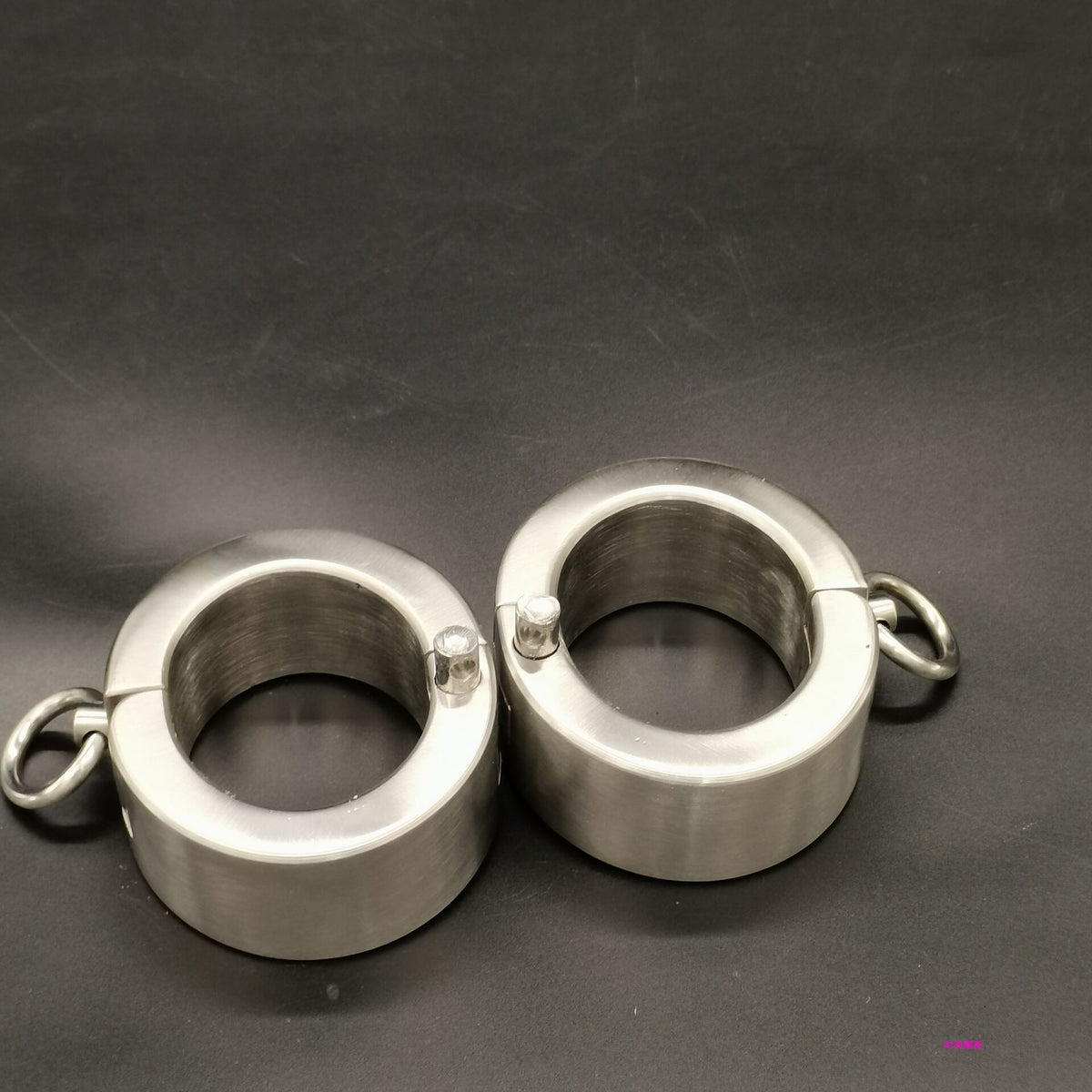 Unisex Stainless Steel Fashion Ankle Cuffs - Round & Oval Styles
