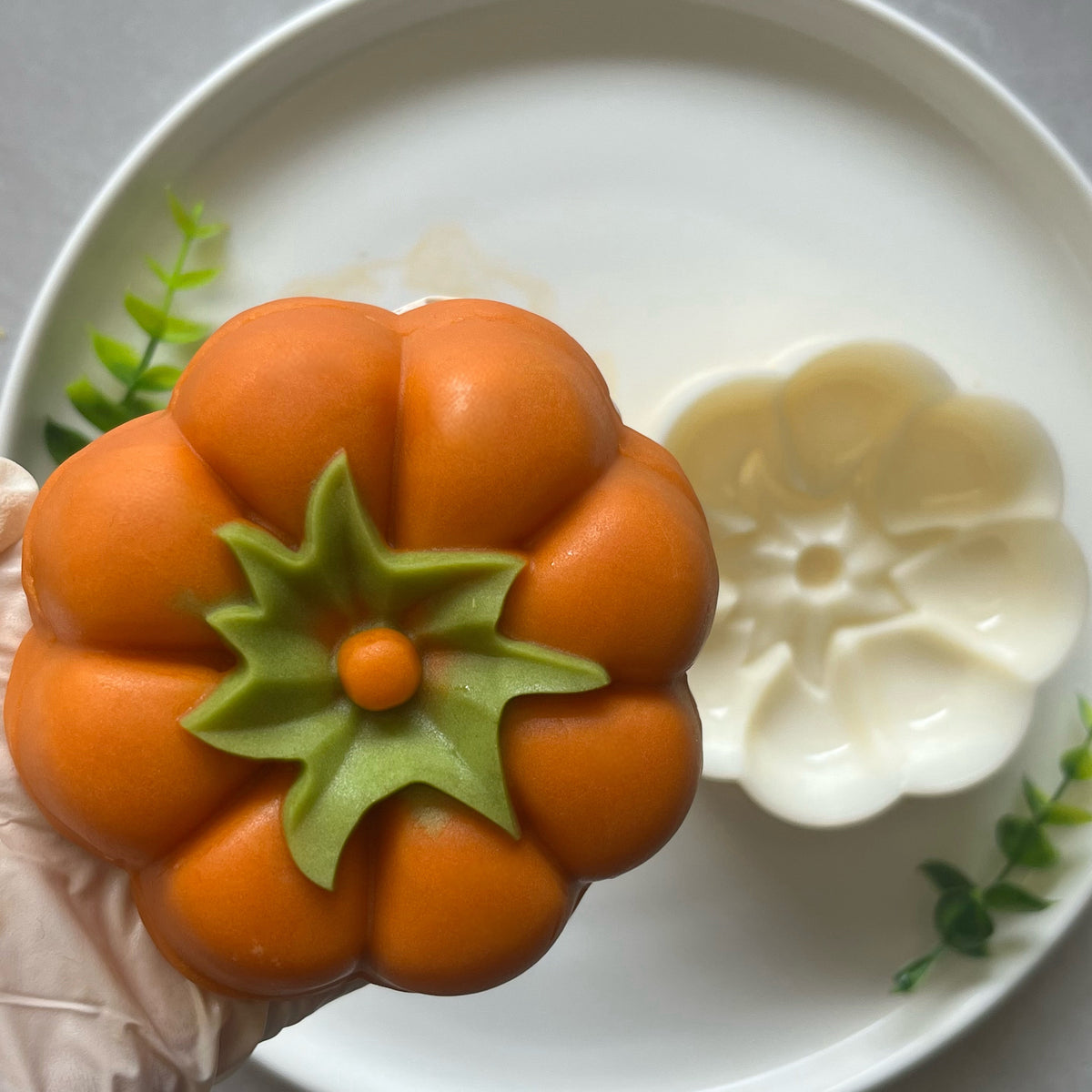 Big Pumpkin Snow Skin Mooncake Mold Green Bean Cake Maker Kitchen Utensil
