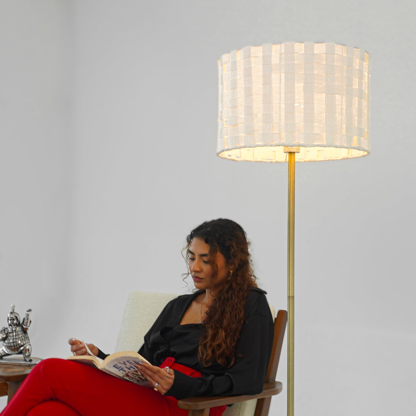 Minimalist Floor Lamp, Slim Standing Light With Neutral Shade For
