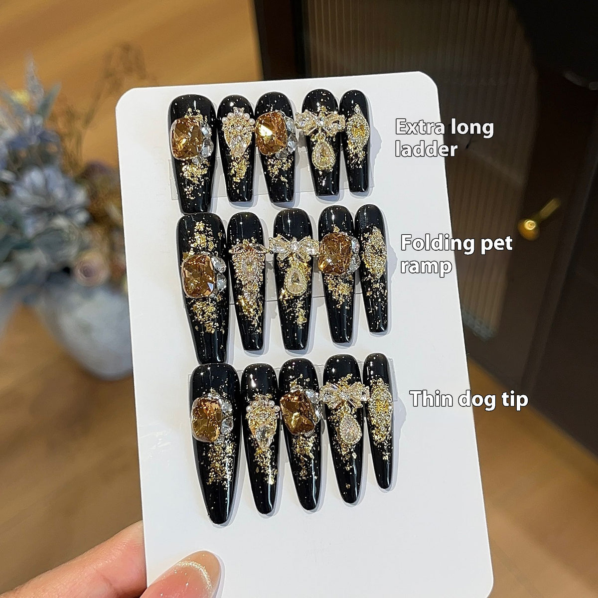 Women's Nail Art Kit with Handmade Design Armor - Multiple Sizes & Styles