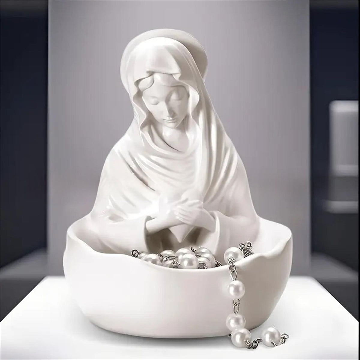 Resin Crafts Home Decor Ornaments - Decorative Resin Sculptures