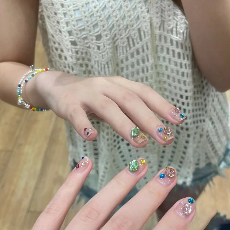 Handmade Fake Nail Patches with Glue & Tools Kit