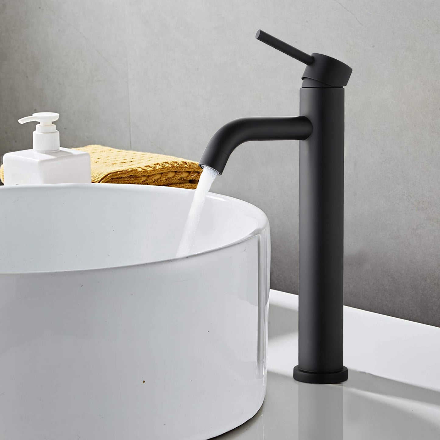 Modern Single Hole Bathroom Sink Faucet - Matte Black