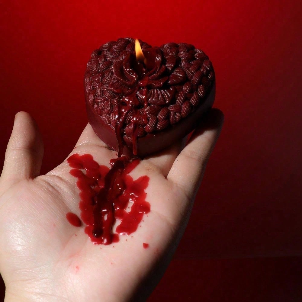 Artistic Sculpted Scented Candles - Handmade Rose-Shaped Decor
