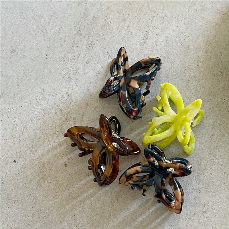 Retro Butterfly Hair Clip - Small Decorative Hair Accessory