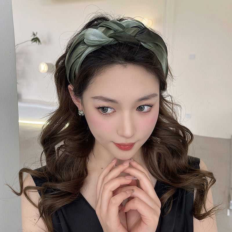 Women's Hair Pressing Headband - Broad Edge Hair Accessory for Women