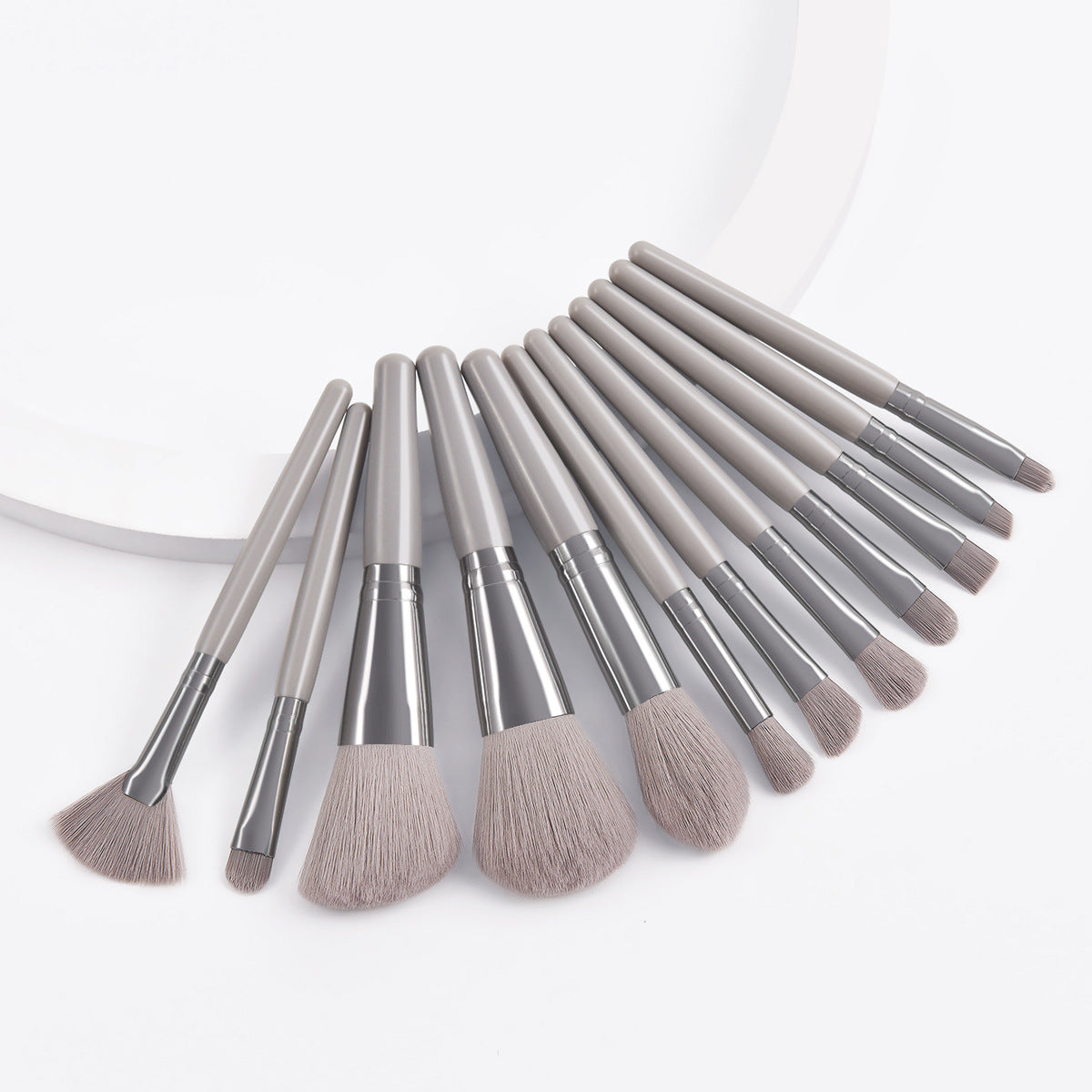 12-Piece Portable Makeup Brush Set - Travel Friendly with Multiple Colors