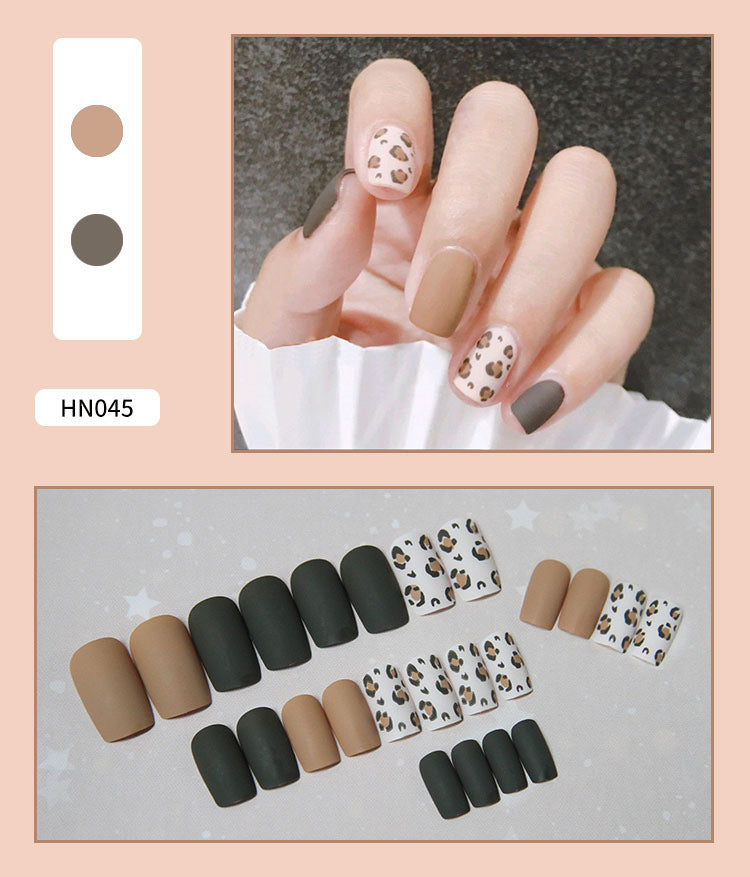 Fake Nail Art Patches - Wearable Nail Decorations for DIY Manicure