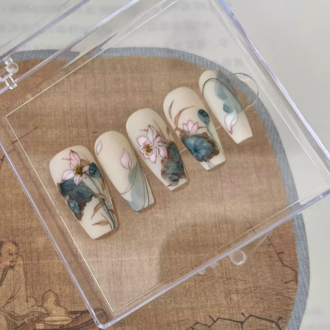 Hand-Painted Zen Style Lotus Nail Art Kit with Armor Design - Multiple Sizes